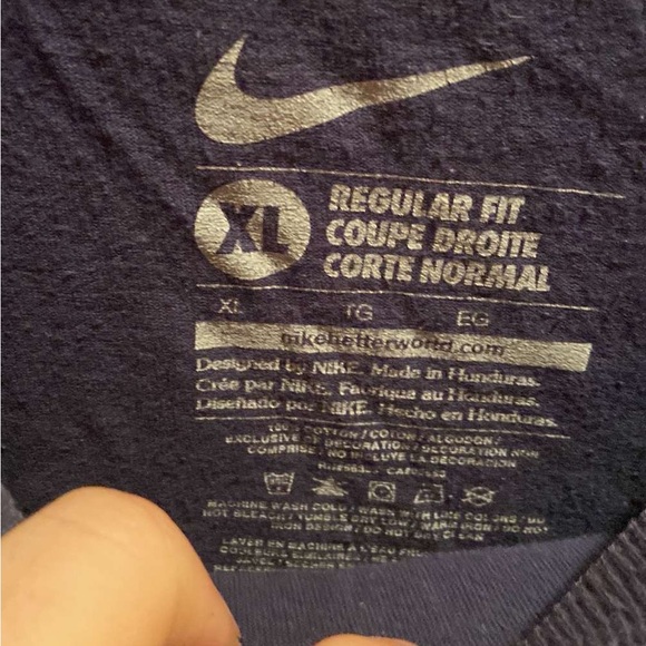 Vintage nike New York Yankees T-shirt - Picture 4 of 5